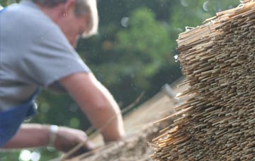 professional Clapton On The Hill thatchers